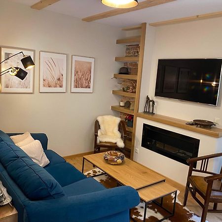 Memel Townhouse Apartamentai ไคลเพดา ภายนอก รูปภาพ