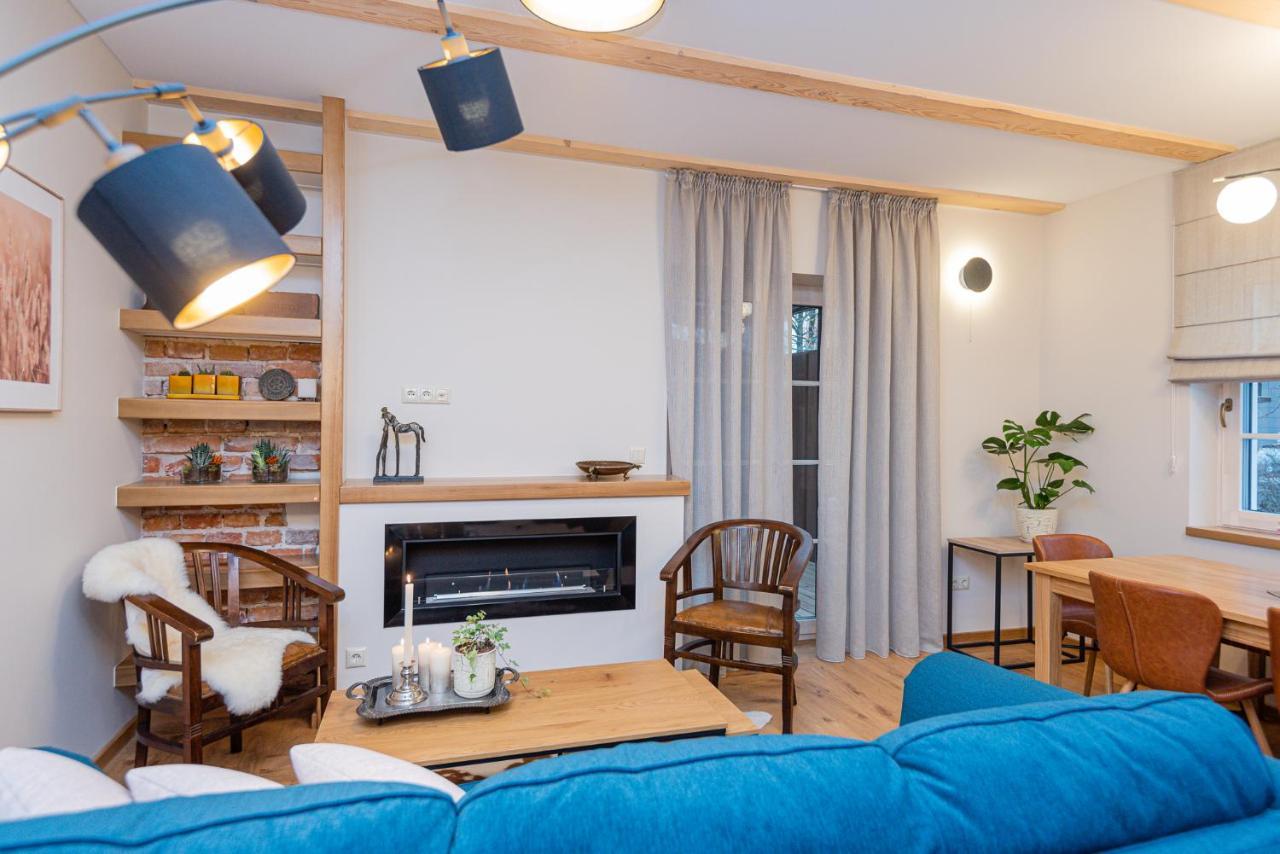 Memel Townhouse Apartamentai ไคลเพดา ภายนอก รูปภาพ