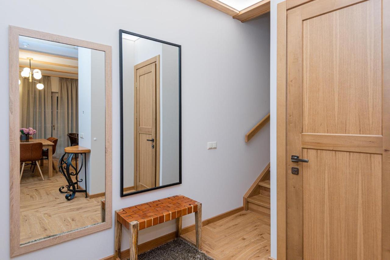 Memel Townhouse Apartamentai ไคลเพดา ภายนอก รูปภาพ