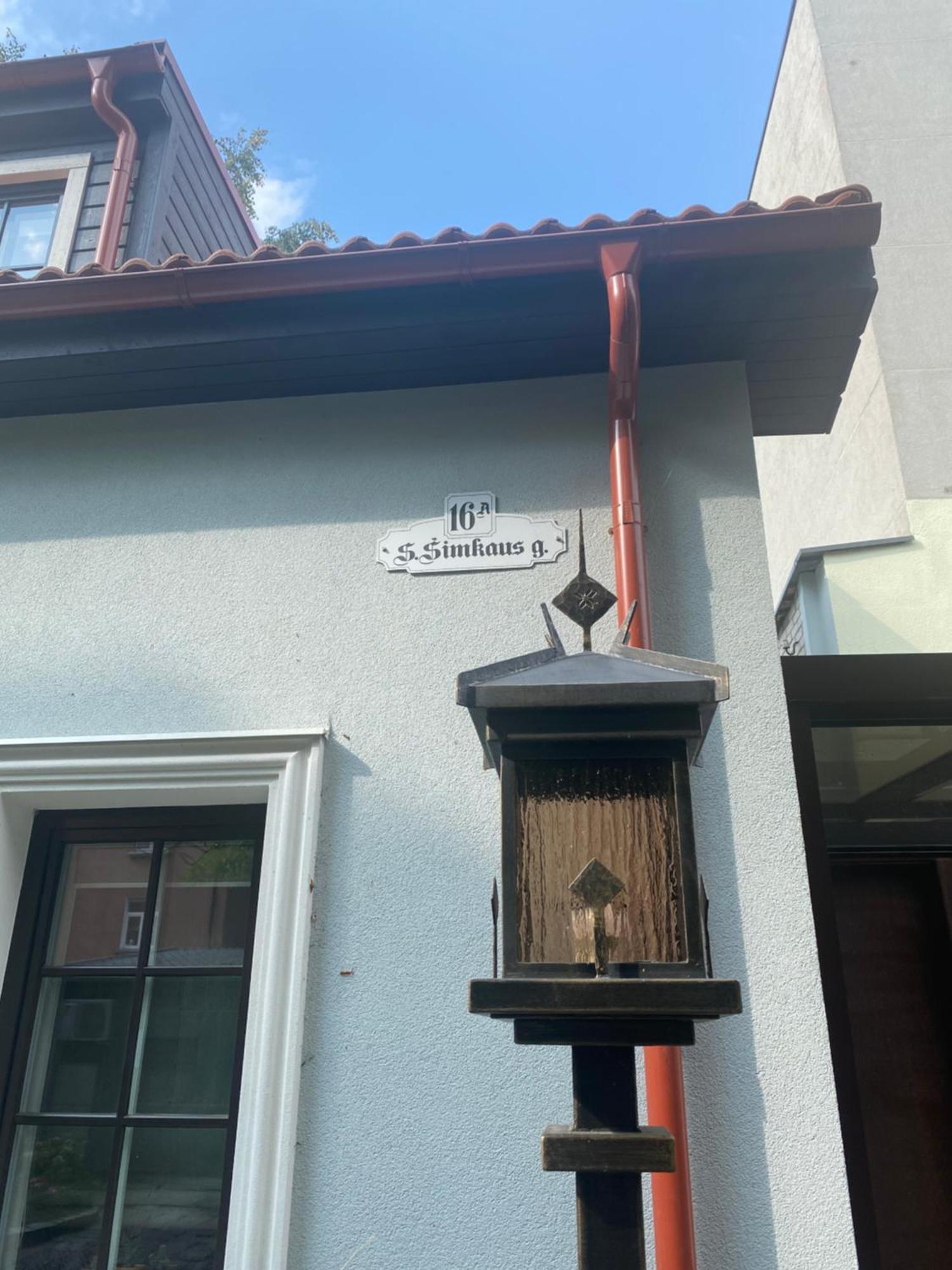 Memel Townhouse Apartamentai ไคลเพดา ภายนอก รูปภาพ